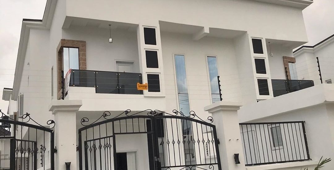Lagos property for sale. 4 bedroom semi-detached in Lekki